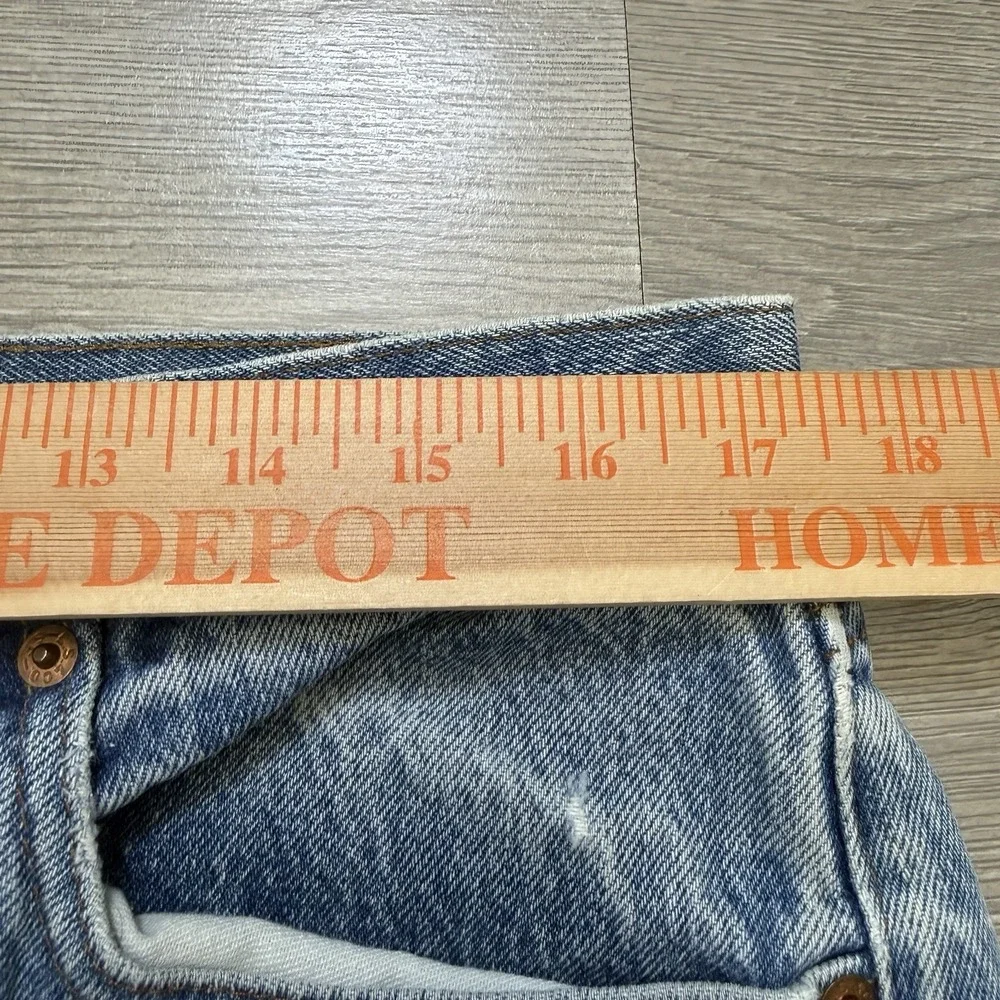Vintage 1983 Levi's 501 Jeans Mens 35x32 Faded Blue USA Button Fly Denim